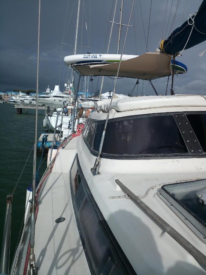 Botel Bed & Boat Brezza Del Mare *