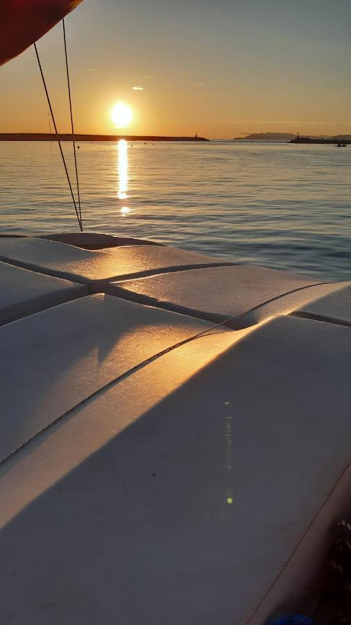 Bed & Boat Brezza Del Mare Botel