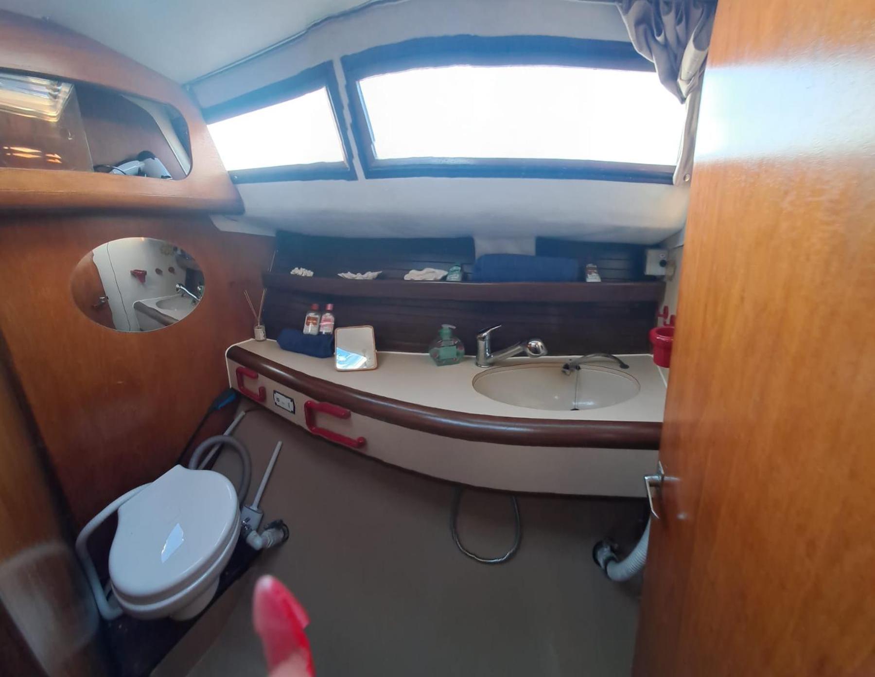 Bed & Boat Brezza Del Mare Botel