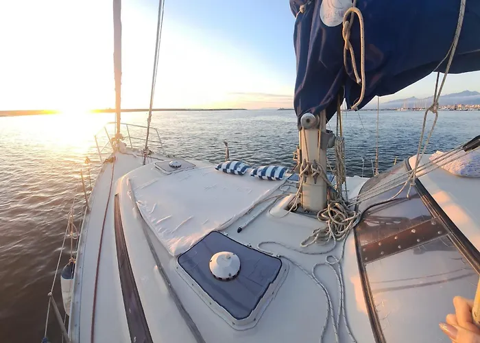 Bed & Boat Brezza Del Mare